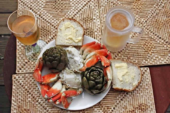 Annual Crab Feed artichokes french bread 